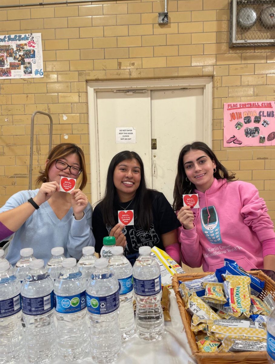 Fort Students, Staff Roll Up Sleeves for Annual Blood Drive