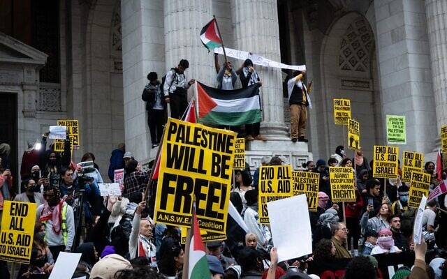 NYC students protest outside of City Hall. Luke Tress / JTA