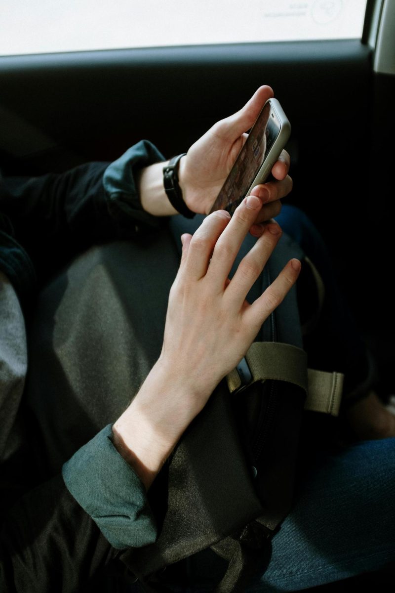 Students Reflect as Phone Ban Takes Effect